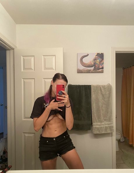 metalmeesh art actress galleries