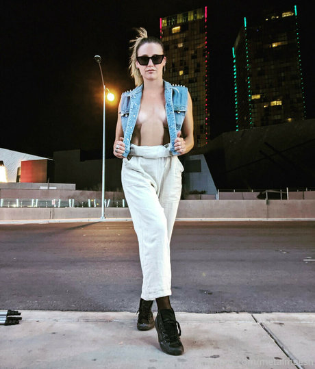 metalmeesh xxx pornstar images