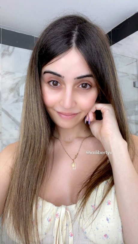 Liberty Valentine pornstar sex photos