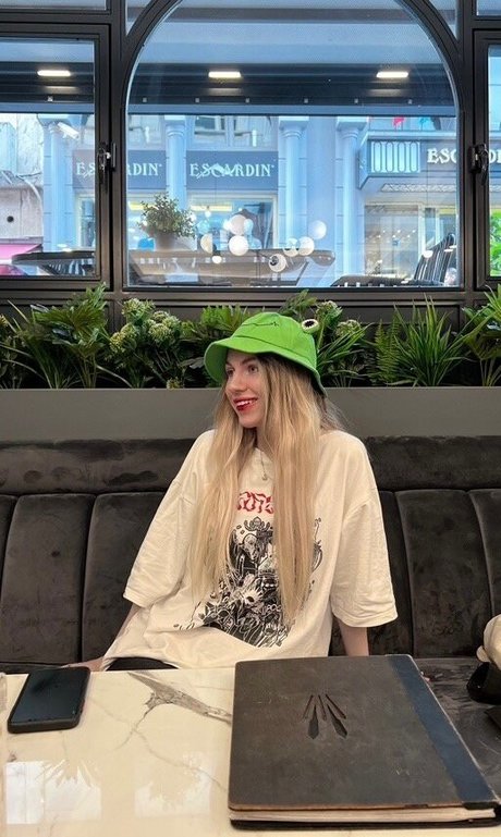 Sasha Dias pornographic model photo