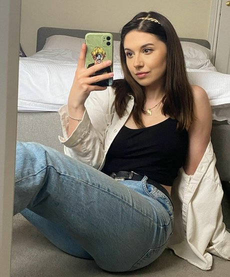 Harrie Silver nude star archive