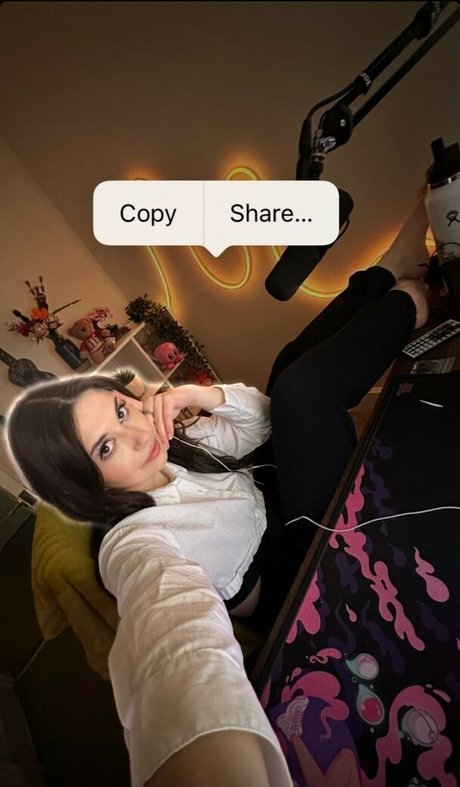 curvy naked onlyfans hot nude pic