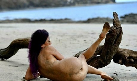 Cocoscorpio pornstar adult image