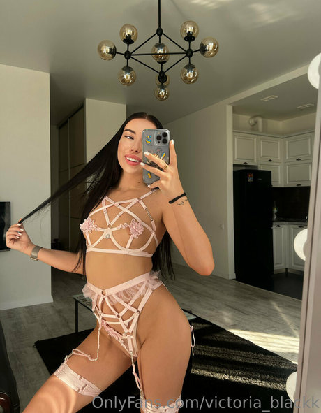 victoria blackk nice actress pictures