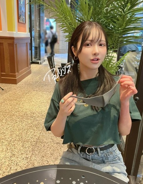 RirisuAmano sex star images