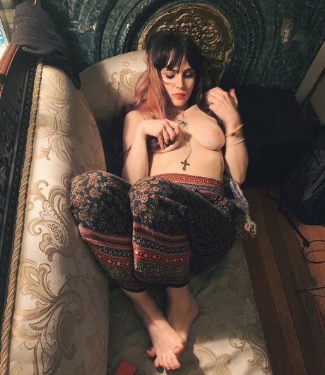 NightMermaid pornstar adult pic