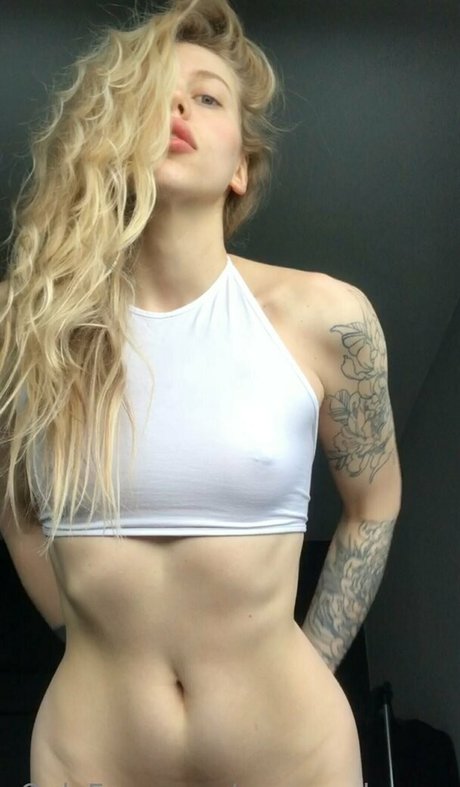 yammy bunny model hot pic