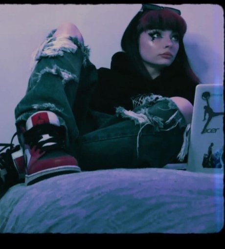 Corina Budinsky star erotic photos