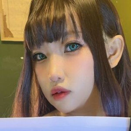 Monica Wos model pretty pictures