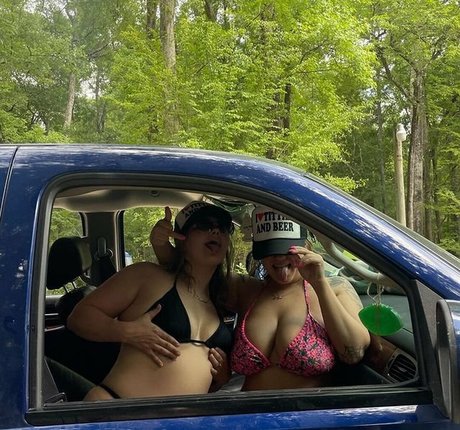 emilychannel star sexy photo