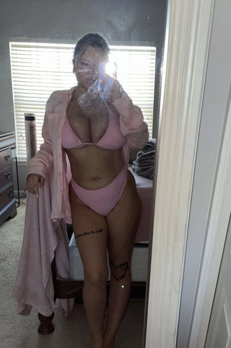 emilychannel pornstar exclusive img