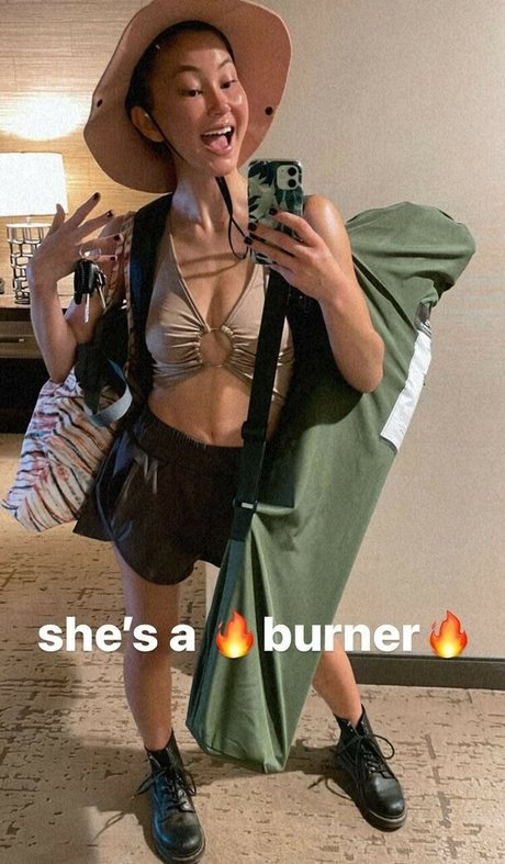 Kimiko Glenn pornstar art archive