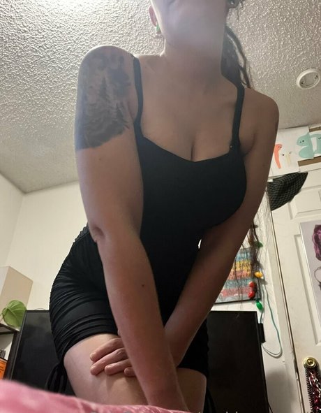 goddesscoastie model top img