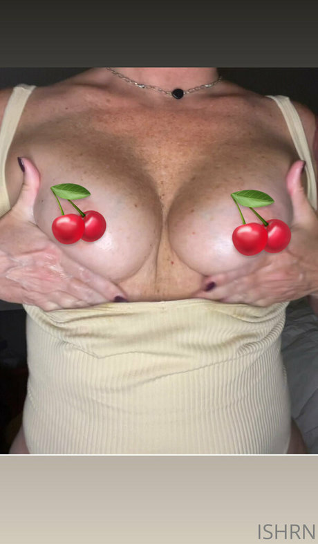 Ishrn exclusive actress pics