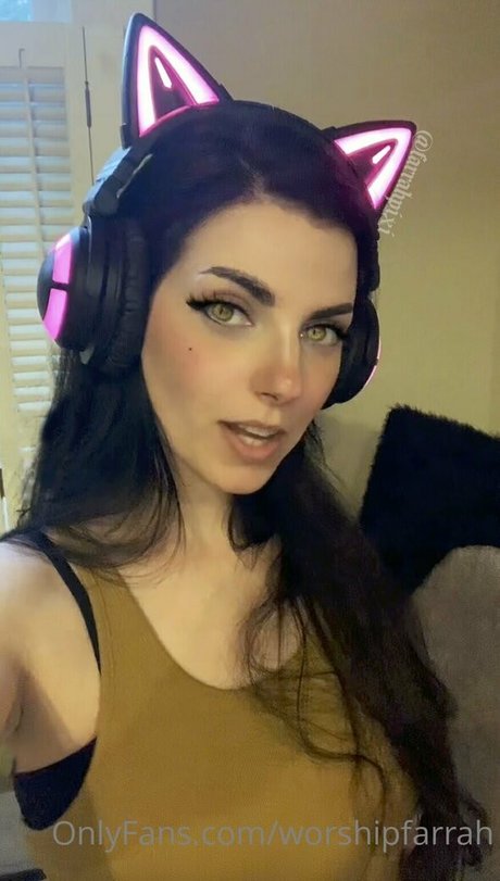 worshipfarrah perfect actress img