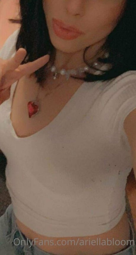 ariellabloom nice star pic