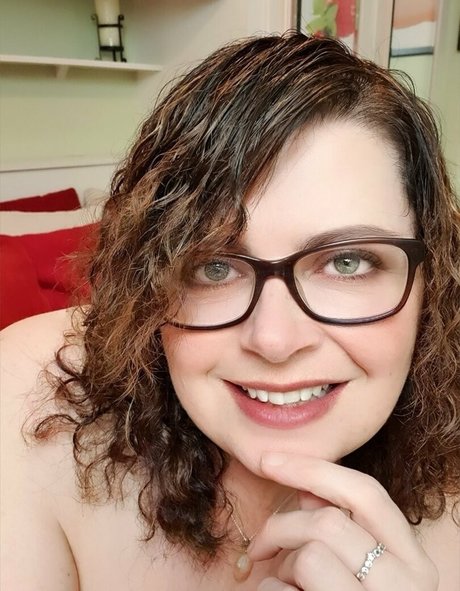 maturebustymom star nice archive