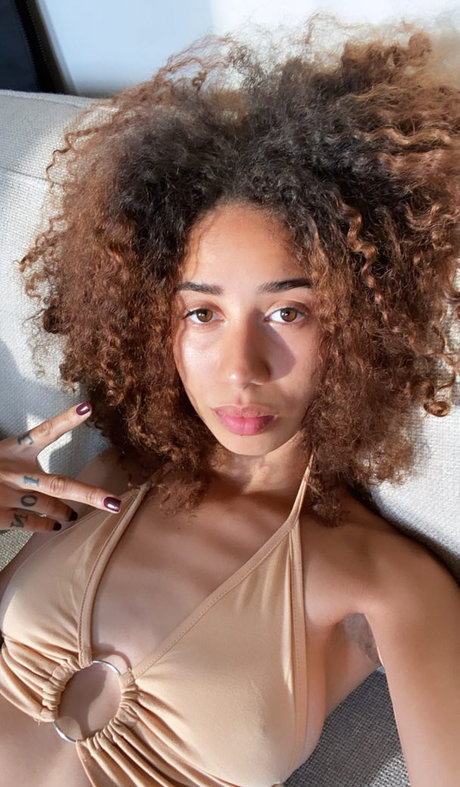 xulanichristine pornstar sex pic