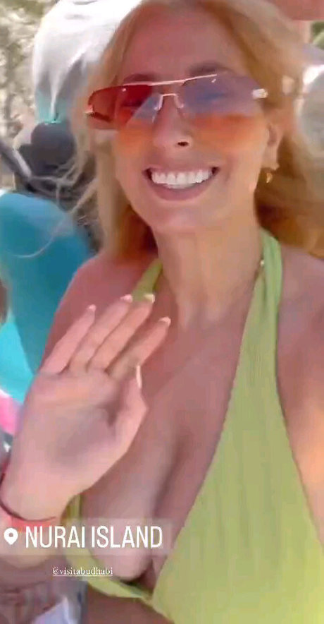 Stacey Solomon star high quality photo