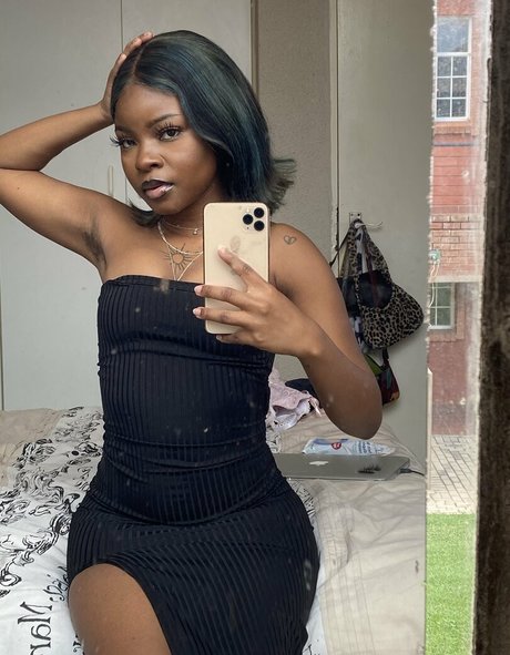 Sxintswxzi model pretty pictures