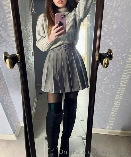 ivy ba by nudes model images