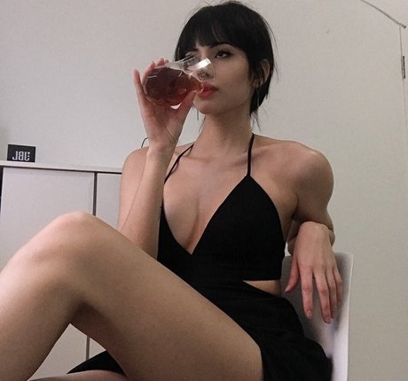 Milkyroth model naked archive