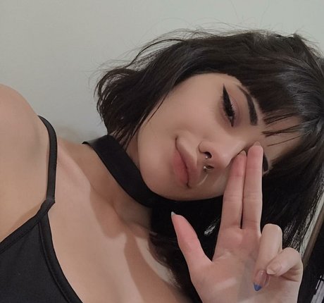 Milkyroth nudes pornstar archive