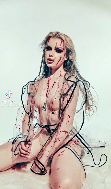 emmanorton model sexy photo