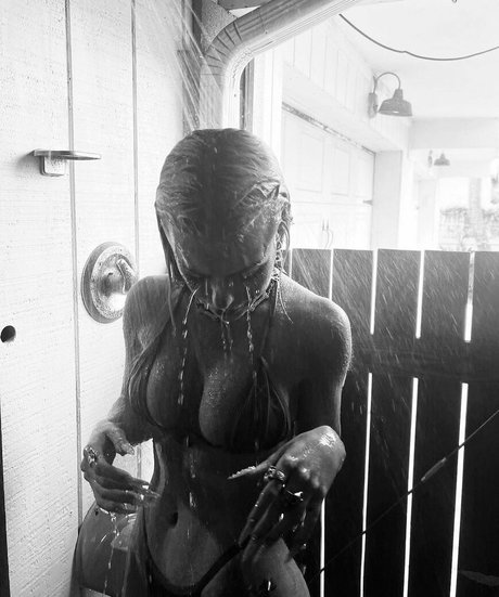 emmanorton pretty model photos