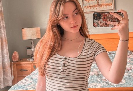 Laura Anne pornstar art pictures