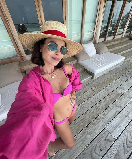 Sthefany Brito best actress img