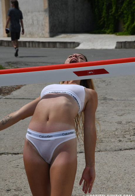 ugotitflauntit com beautiful pornstar image