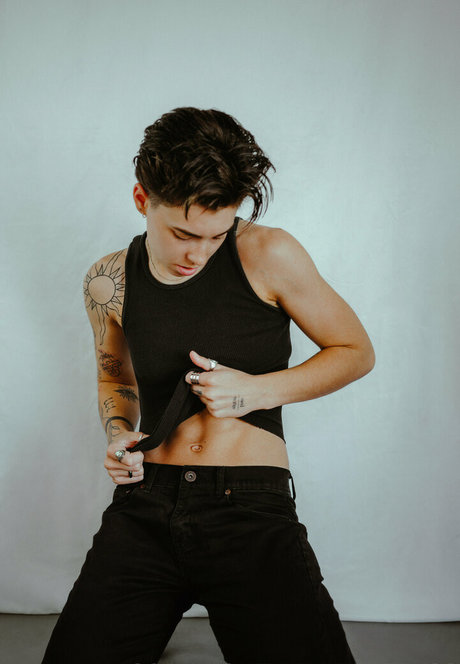 Lexiepeterss xxx model pic