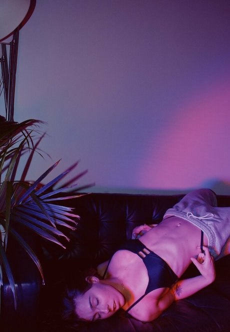 Lexiepeterss star naked gallery