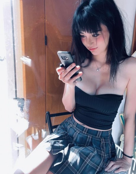 CandyGrace hot actress photo