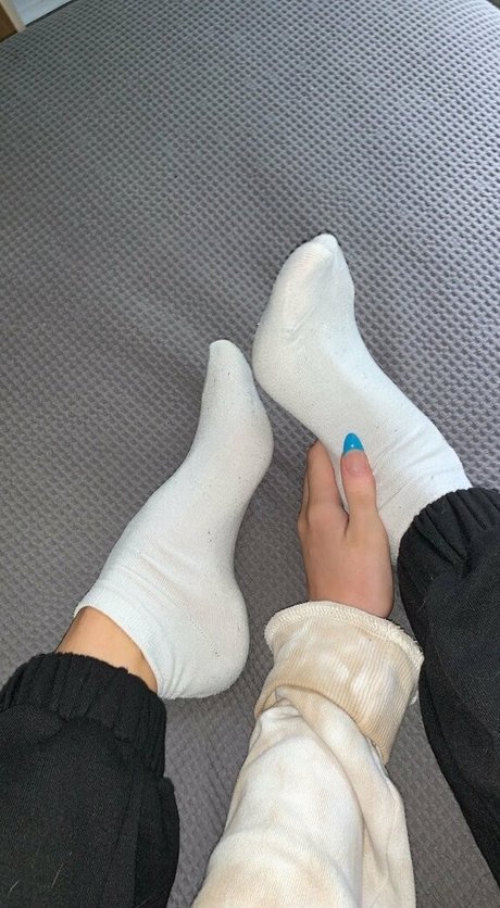 unigirlfeet art star archive