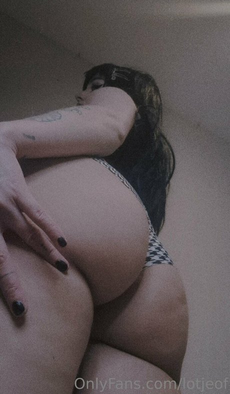 lotjeof pornstar naked archive