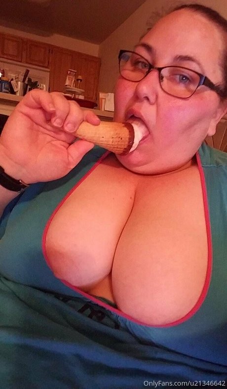 danissbbw star hot image
