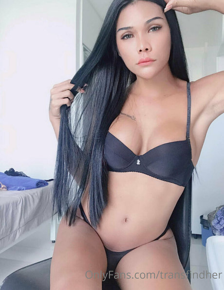 transfindher beautiful pornstar galleries