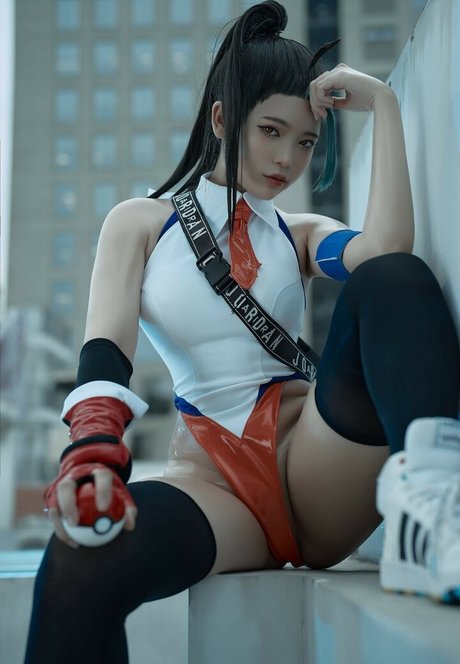 ZinieQ high quality pornstar photos