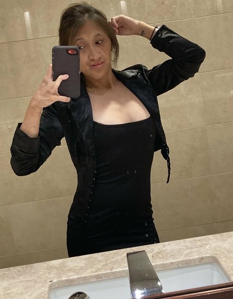 queenbracee star nude picture