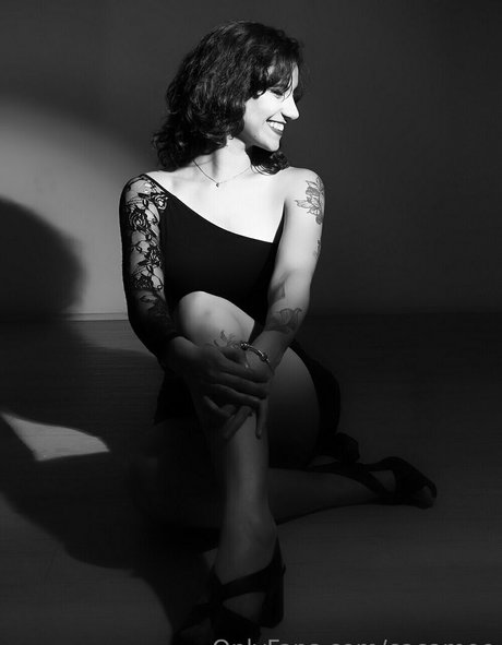 cacamoe nudes actress image