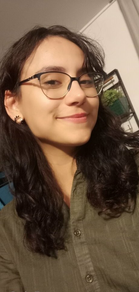 cacamoe star sexy pic