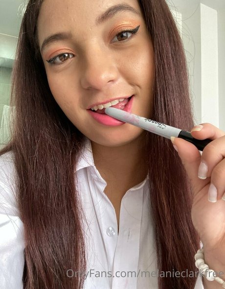 melanie clark nudes model pics