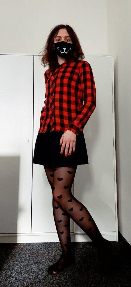 lucia cutie exclusive model img