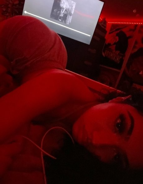 lxn6a adult actress photos