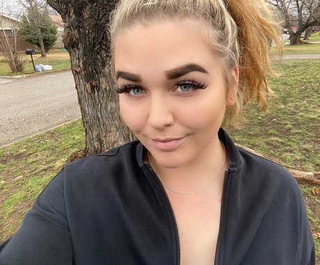 loganmilf pornstar sexy pictures