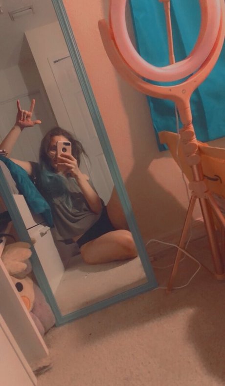 carnalcove model hot photos