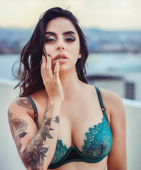 Mariana Alonso Bacelis nude pornstar pic