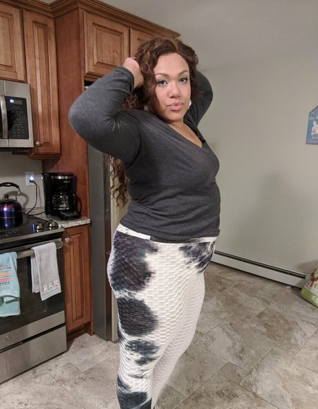 worship nicoles soles hd star img